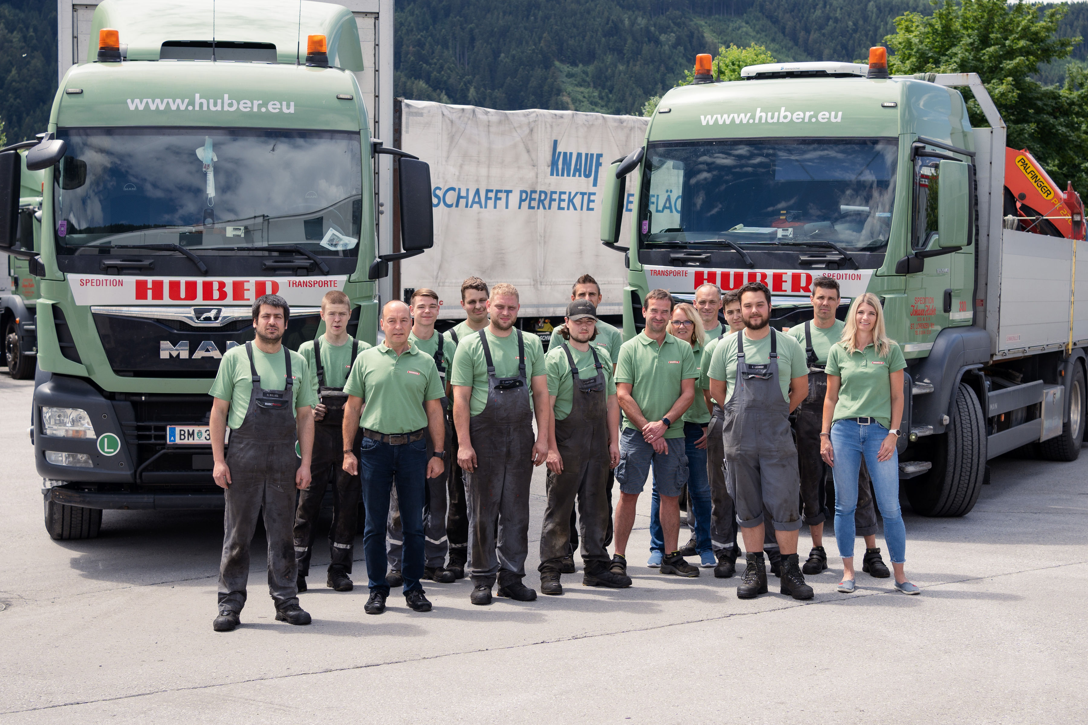 Unsere Mitarbeiterinnen der MAN & VOLVO Werkstatt in Liezen (LKW Werkstatt)