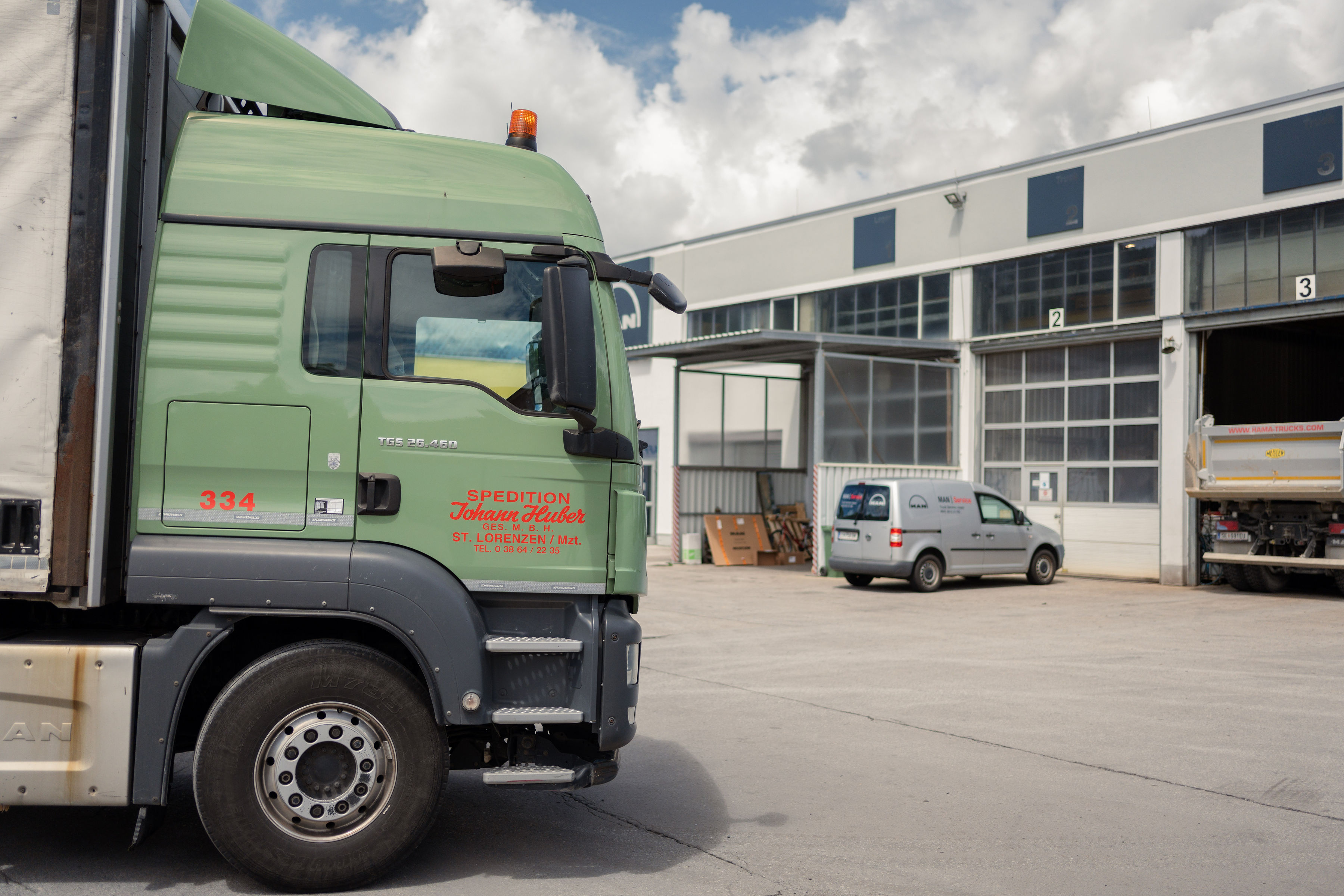 Unsere MAN & VOLVO Werkstatt in Liezen / LKW Werkstatt in der Steiermark
